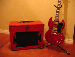Truvibe - Al's amp and SG